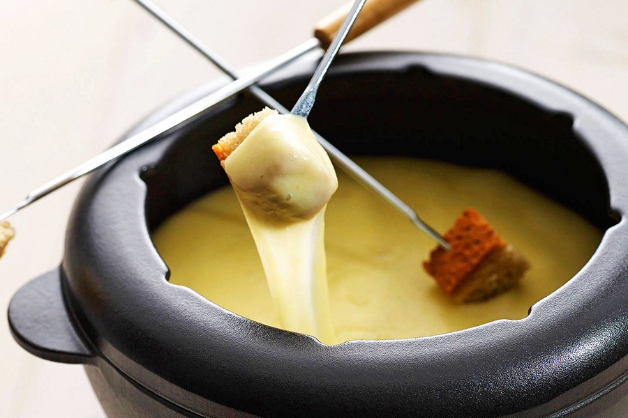 Фондю сырное